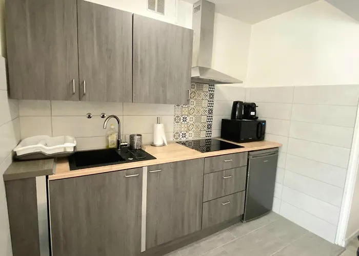 BEL AIR - Studio, Proche centre, WIFI, Climatisation