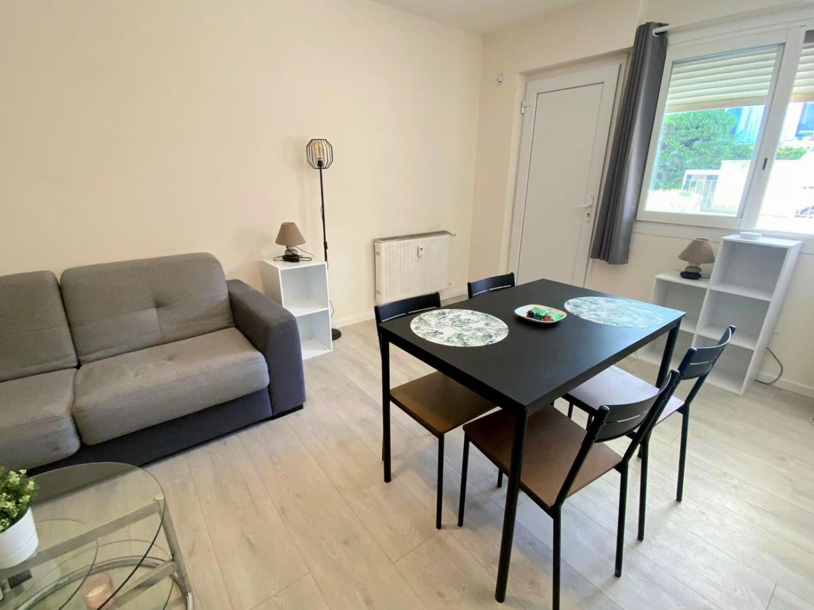 Bel Air - Studio, Proche Centre, Wifi, Climatisation *